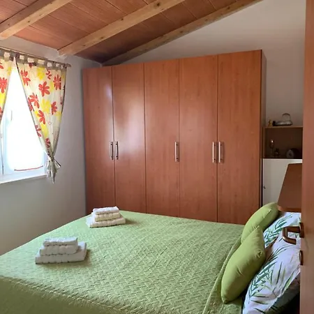 Holiday Home Villa Le Punte Ferienhaus